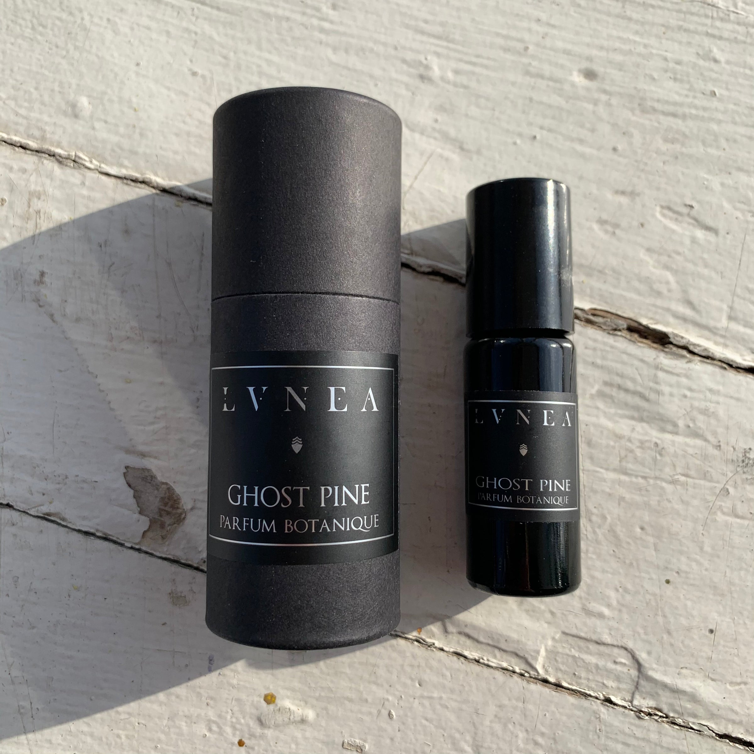 Lvnea Perfume // Natural and Botanical Perfume